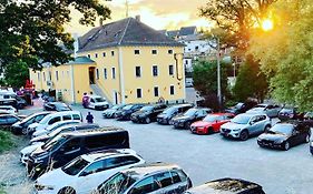 Amara.Festsaal.Gasthaus.Pension